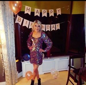 Meet your Posher, Lorna